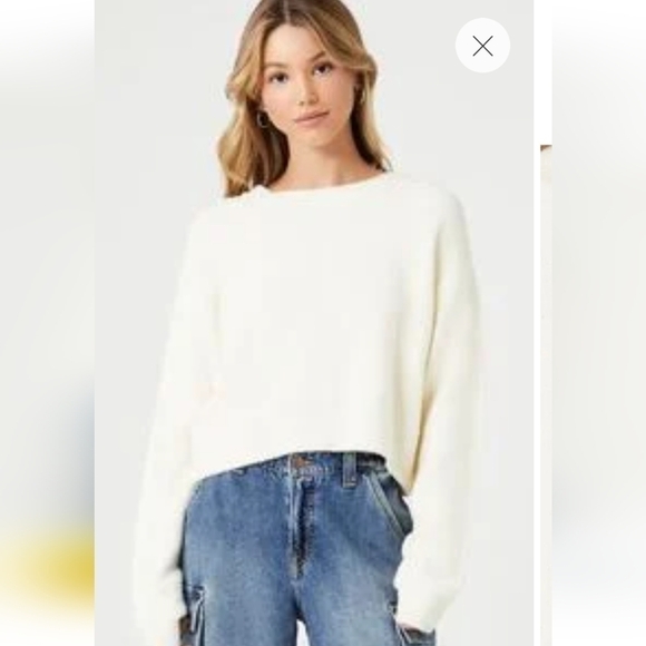NWOT Forever 21 pullover white scoop neck crop weater Sz S Very soft - Picture 1 of 13